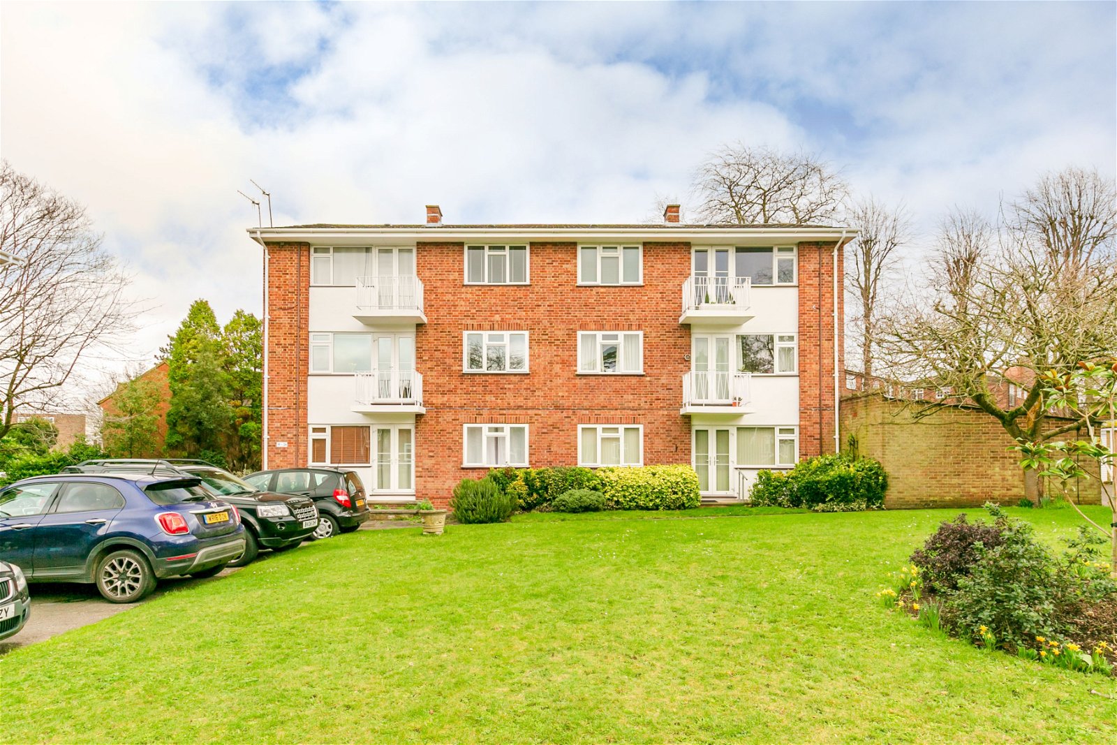 Telford Court, Guildford, GU1